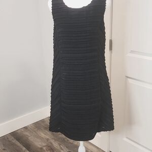 Cynthia Steffe Blair Black Textured Shift Dress Size 4
